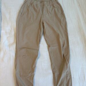 ✨ Lululemon Adapted State Jogger, size 6, unsure of color, but they are a khaki
